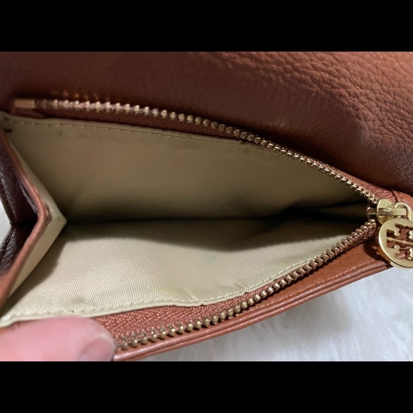 🔥TORY BURCH wallet🔥 - Picture 11 of 12